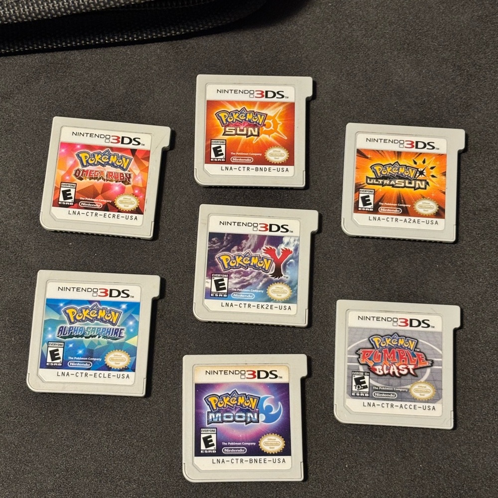 Nintendo 3ds Games + Carrying Case Bundle With Multiple Pokemon Games And More! - Picture 2 of 7